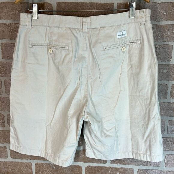 Vineyard Vines Men's Summer Club Shorts Size 34 Light Tan - Picture 2 of 5